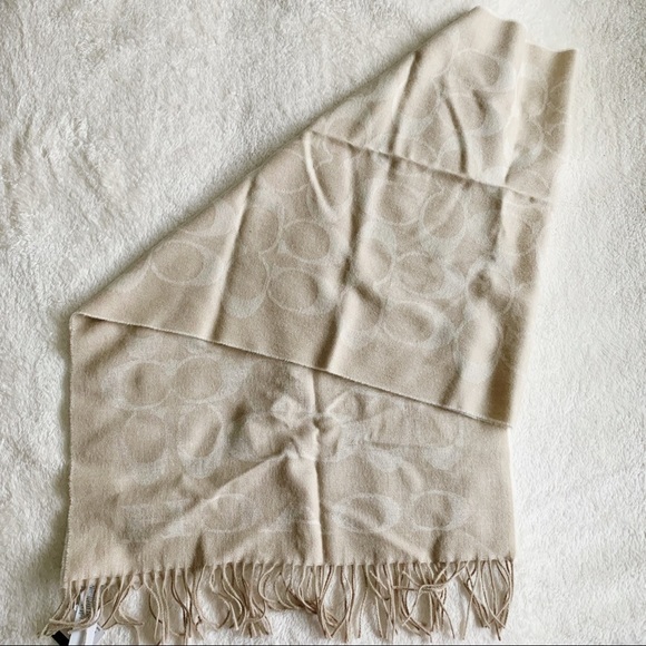 NWT Authentic Coach Wool Blend Scarf Shawl - Picture 5 of 6